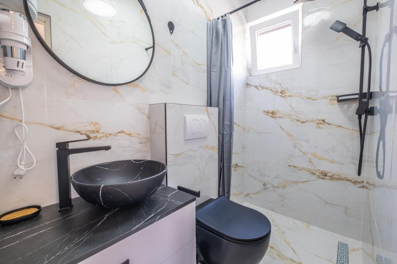 Premium Relax Rooms Novi Vinodolski Kültér fotó